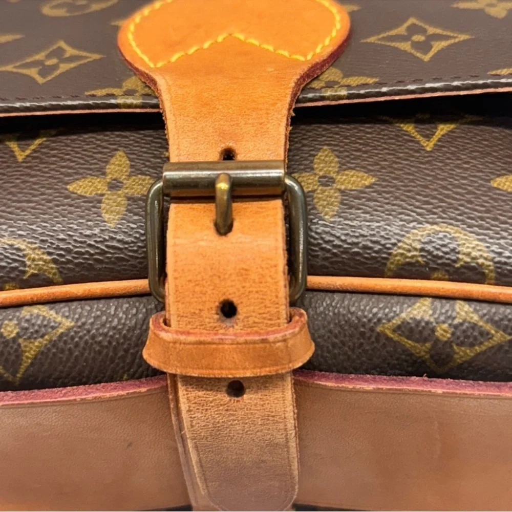 Louis Vuitton Chartouchiere Crossbody Bag - Picture 5 of 14